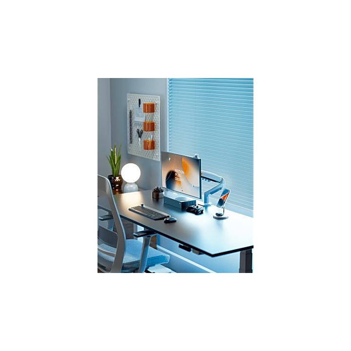 Brazo Ajustable para Monitor Ergonómico / Compatible con Monitores de 17" - 30" / Capacidad de Peso hasta 9 kg /