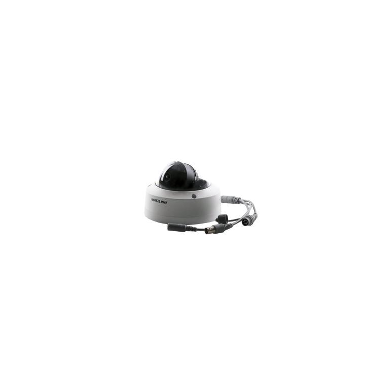 Domo TURBOHD 4K (8 Megapixel) / Gran Angular 102º / Lente 2.8 mm / Exterior IP67 / IK10 / IR EXIR 30 metros /