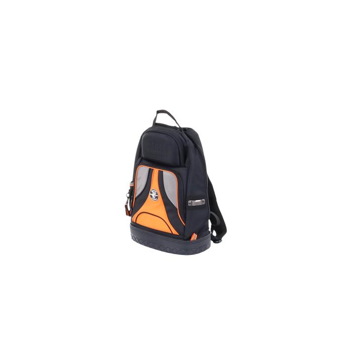 Mochila para herramientas Tradesman Pro™ de 36,8 cm en color negro con 39 bolsillos (No incluye herramientas).