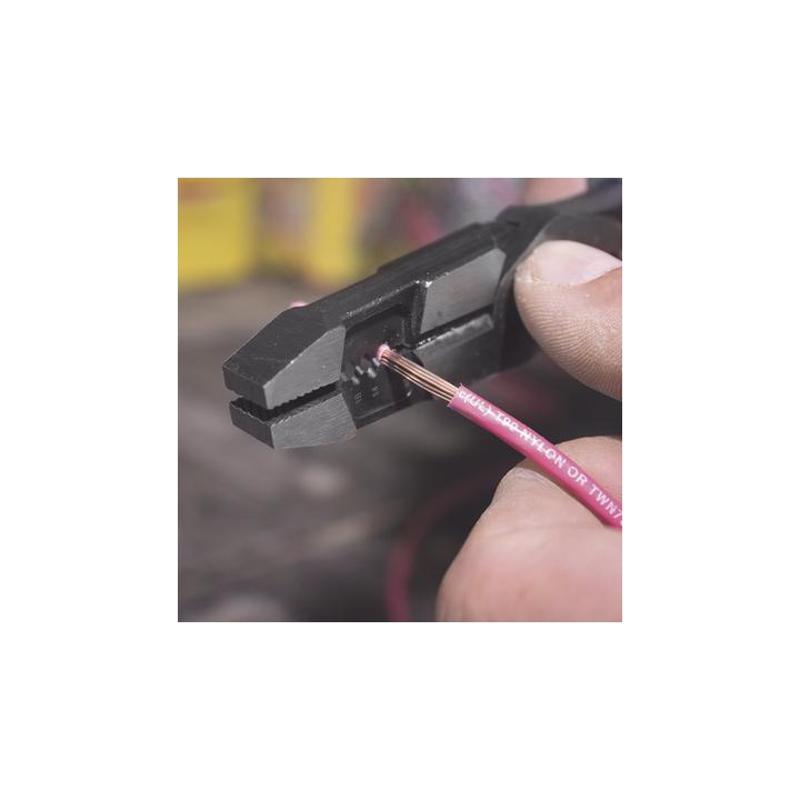 Pinza Híbrida con Ponchadora de 8". Pela Cable Sólido de 10-14 AWG y Cable Trenzado de 12-16 AWG