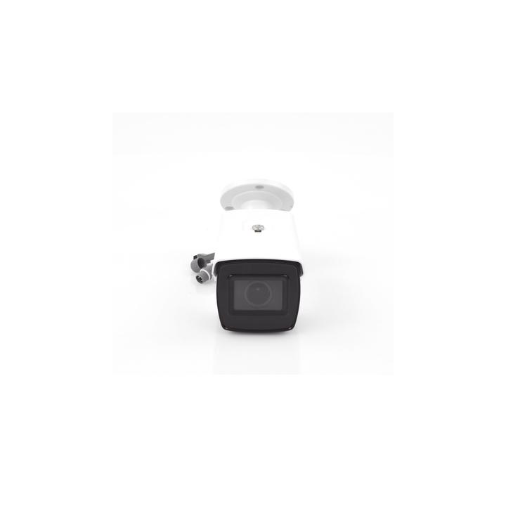 Bala TURBOHD 4K (8 Megapixeles) / Lente Mot. 2.7 a 13.5 mm / IR EXIR Inteligente 80 mts / Exterior IP67 / Soporta 12