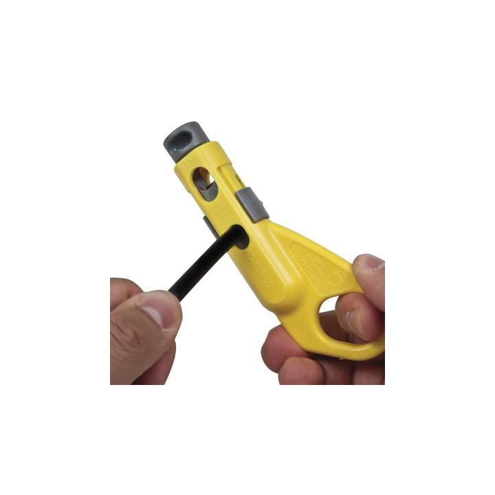 Pelacables Radial de Cables Coaxiales.