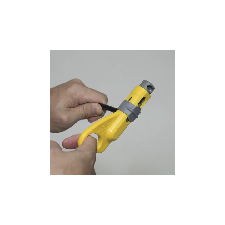 Pelacables Radial de Cables Coaxiales.