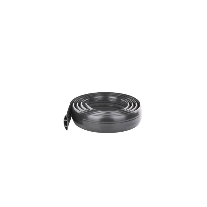 Canaleta flexible color negra de PVC auto extinguible tramo de 2.5m (9300-01254)