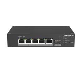 Switch PoE+ Industrial de Escritorio / Administrable / 4 Puertos 10/100 Mbps PoE+ / 1 Puerto 1000 Mbps Uplink / 1