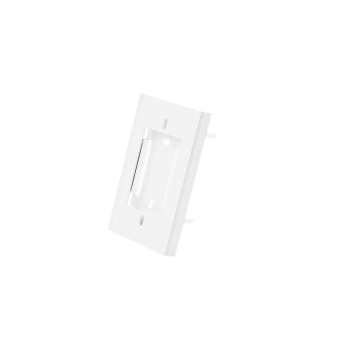 Soporte y tapa universal color blanco de PVC auto extinguible, para canaleta TEK100 (5595-10001)