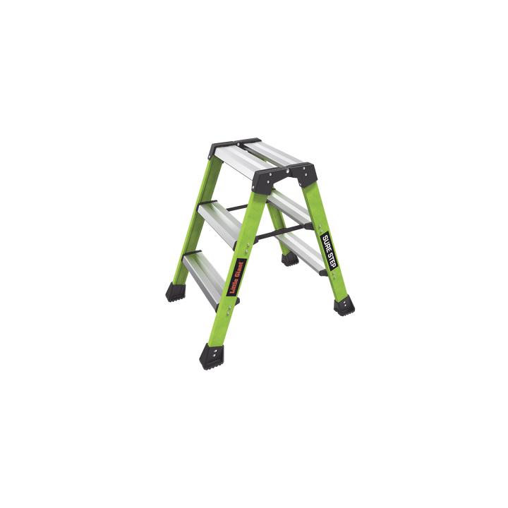 Escalera Plegable 2 Peldaños de Fibra de Vidrio / Tamaño 66 cm ( 2' 2").