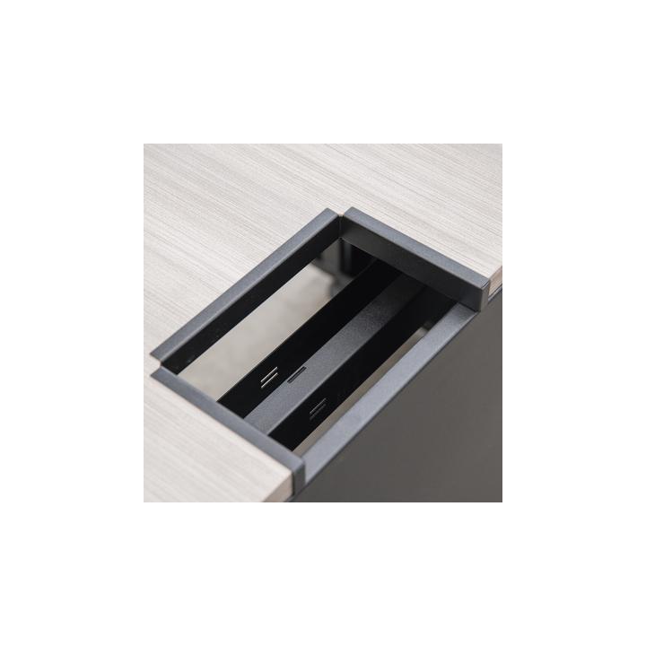 Consola Profesional para Monitoreo o Computo | Ranura para Base de Monitores | Microperforaciones | Luces LED