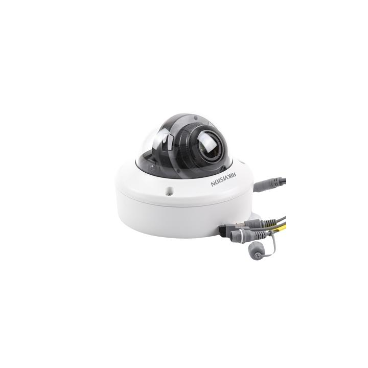 Domo TURBOHD 4K (8 Megapixel) / Lente Mot. 2.7 a 13.5 mm / 40 mts IR EXIR / IP67 / 12 Vcc / 24 VCA / TVI-AHD-CVI-CVBS /