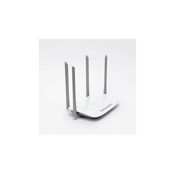 Router Inalámbrico ISP / Doble Banda AC1200 / 4 Antenas Externas / 3 Puertos LAN 10/100/1000 Mbps / 1 Puerto WAN