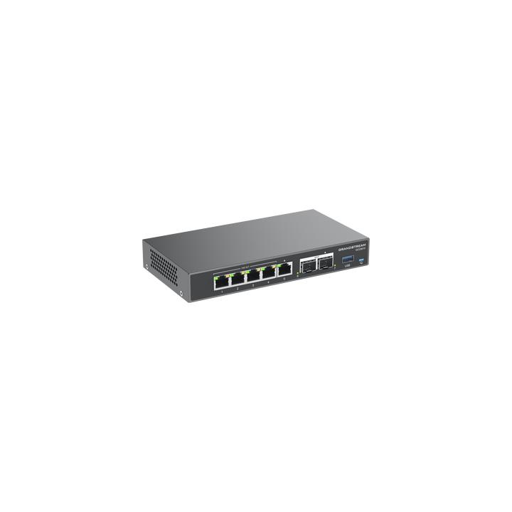 4 en 1: Firewall Nueva Generación, Router, IP PBX (24 usuarios / 8 llamadas), Switch Gigabit de 5 Puertos (4 PoE) y 2