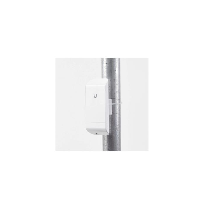 NanoStation airMAX locoM2 CPE, hasta 150 Mbps, frecuencia 2 GHz (2412-2462 MHz) con antena integrada de 8 dBi
