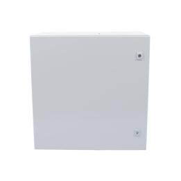 Gabinete de Acero IP66 Uso en Intemperie (600 x 600 x 300 mm) con Placa Trasera Interior Metálica y Compuerta Inferior