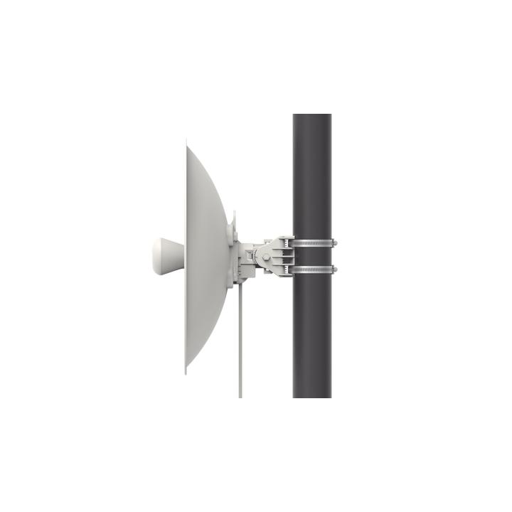 ePMP Force 200L para zonas con alta interferencia, hasta 200 Mbps, 4910 - 5970 MHz, 802.11n, Antena de 25 dBi, latencia
