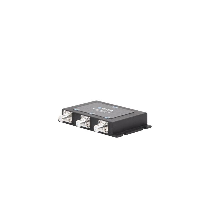 Divisor de potencia de 3 vías para la distribución de señal a tres antenas de servicio | 4.8 dB de pérdida por