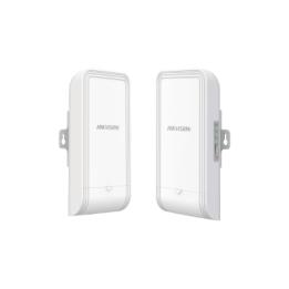 Kit Punto de Acceso (AC) PTP y PTMP en 5 GHz / PoE / Hasta 867 Mbps / Salida PoE (Alimenta una Cámara) / Antena