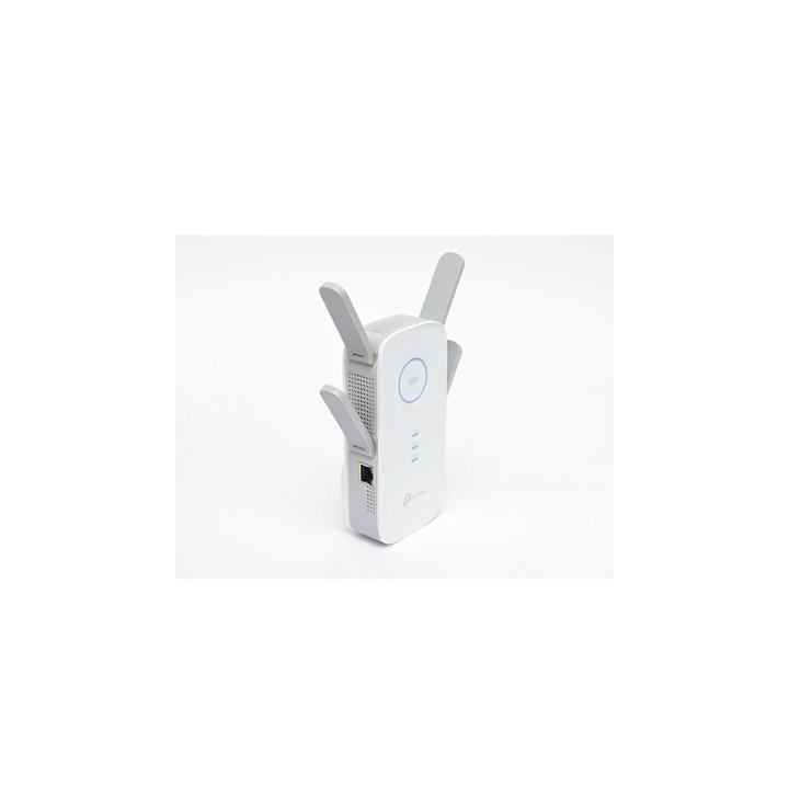 Repetidor / Extensor de Cobertura WiFi AC, 2600 Mbps, doble banda 2.4 GHz y 5 GHz, con 1 puerto 10/100/1000 Mbps, 4