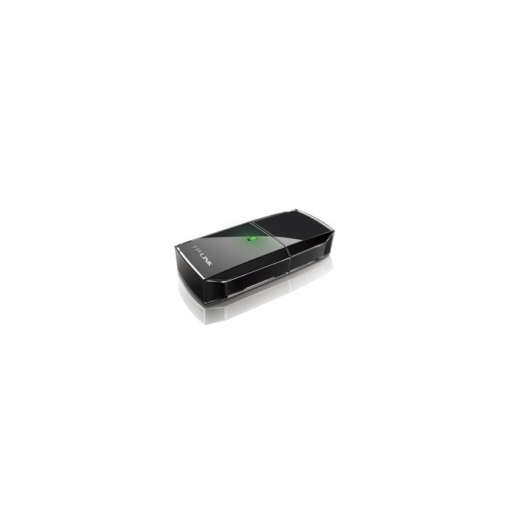 Adaptador  USB inalámbrico doble banda AC 600 Mbps