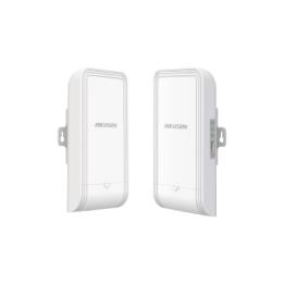 Kit Punto de Acceso (AC) PTP y PTMP en 5 GHz / PoE / Hasta 867 Mbps / Salida PoE (alimenta una camara) / Antena