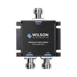 Divisor de potencia (Splitter) de dos vías para 600-4000 MHz.