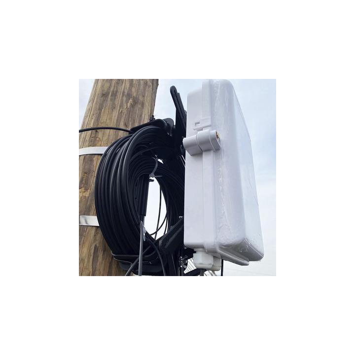 Brackets para Montaje de Caja de Empalme a Raqueta LP-CSS (2 Piezas)