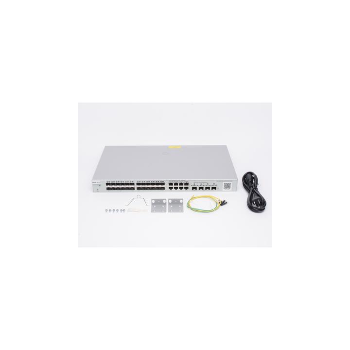 Switch administrable Capa 3, 24 puertos SFP 1G, 8 puertos Ethernet 1G Combo y 4 SFP+ 10G, gestión remota en la nube