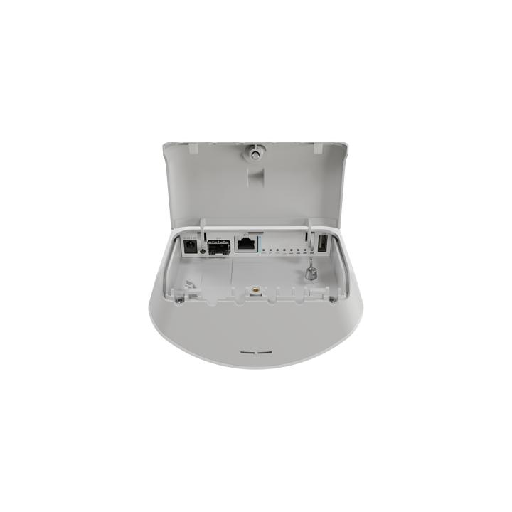 (mANTBox ax 15s) Punto de Acceso  Sectorial de 120°/ WiFi 6 Doble Banda 2.4Ghz y 5Ghz/Antena Integrada 15 dBi/Con 1