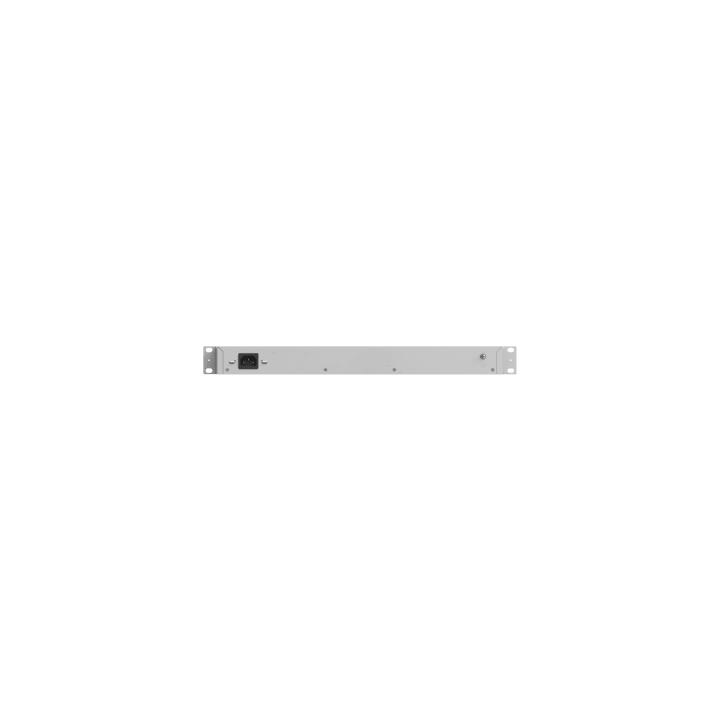 Switch Administrable Capa 3 con 24 puertos Gigabit PoE 802.3af/at + 4 SFP+ para fibra 10Gb, gestión gratuita desde la