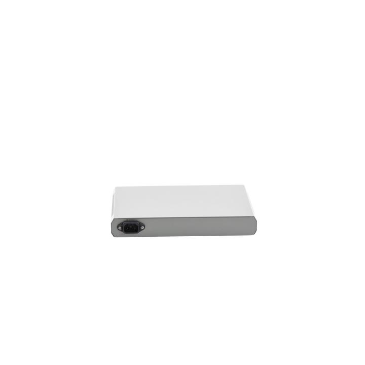 Switch Administrable Capa 3, 8 puertos 10/100/1000 Mbps + 2 puertos SFP Gigabit