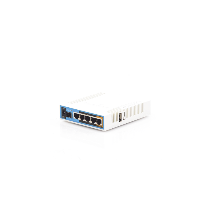(hAP ac) 5 Puertos Gigabit Ethernet, 1 Puerto SFP, 1 USB, WiFi Doble Banda 3x3 802.11ac, hasta 1W de potencia