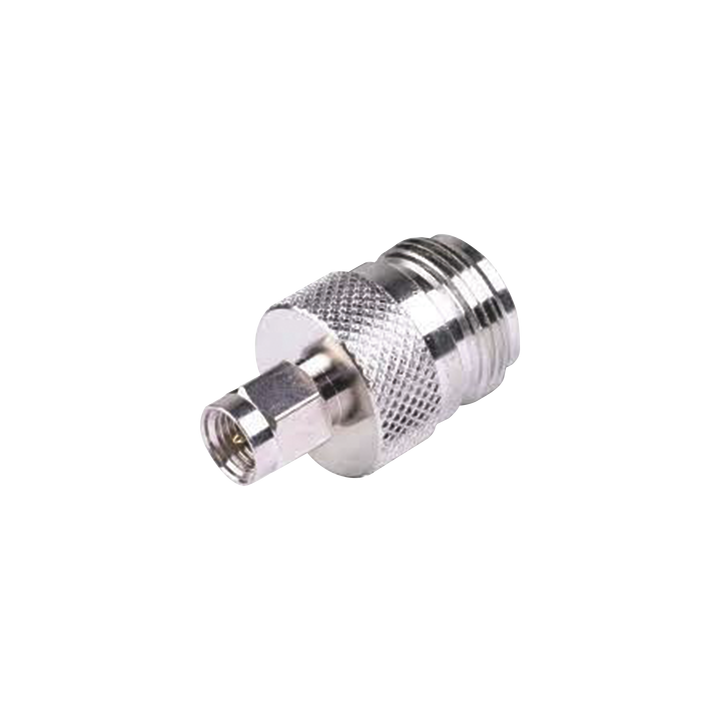 Adaptador en Linea de Conector SMA Macho a N Hembra, Niquel/ Oro/ Teflón.
