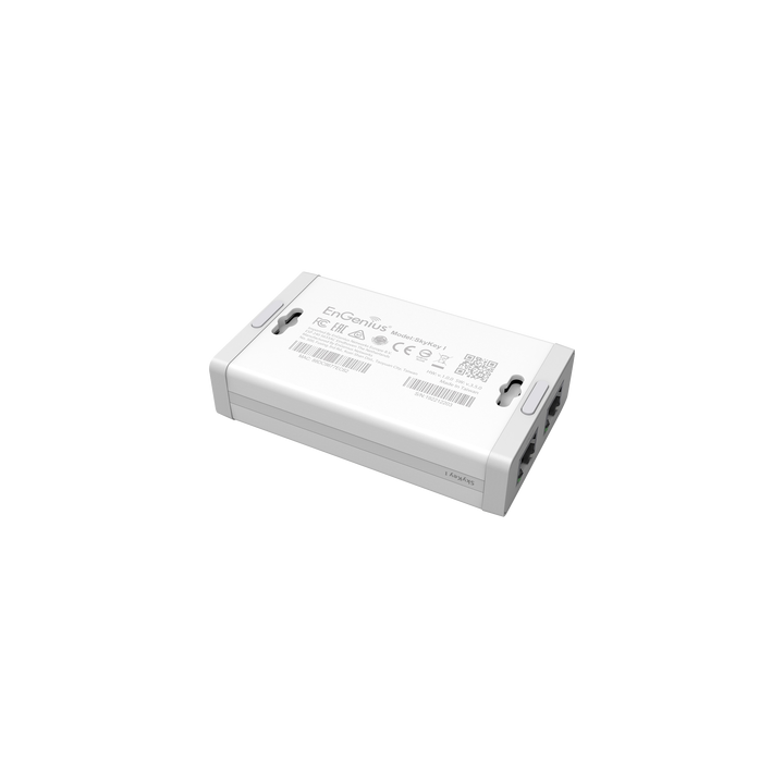 Controlador de red local con gestión en la nube/ Soporta hasta 100 puntos de Acceso EnGenius/ Soporta PoE 802.3 af/
