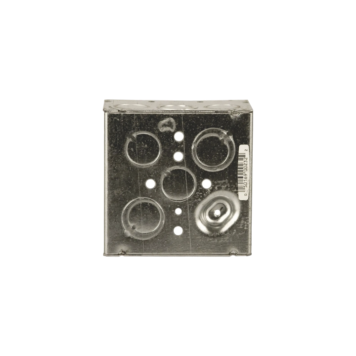 Caja Cuadrada Galvanizada  de 4" x 4", profundidad de 2 1/8". Cuenta con 10 KO de 1/2" y 6 TKO (1/2" - 3/4"))