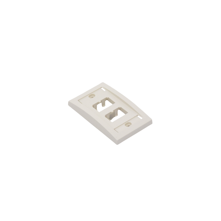 Placa de Pared Vertical Ejecutiva, Salida Para 4 Puertos Mini-Com, Con Espacios Para Etiquetas, Color Blanco Mate