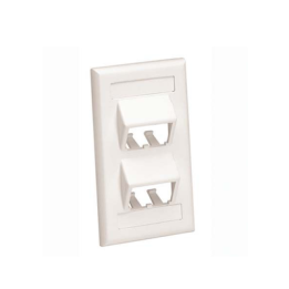 Placa de Pared Vertical Clásica, Salida Para 4 Puertos Mini-Com Inclinados, Con Espacios Para Etiquetas, Color Blanco