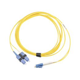 Jumper de Fibra Óptica Monomodo (OS2), XGLO, LC/UPC-SC/UPC Duplex, OFNR, Color Amarillo, 7 Metros (22.97 Pies)