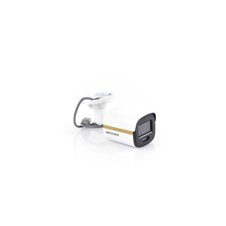 [ColorVu] Bala TURBOHD 4K (8 Megapixel) / Imagen a Color 24/7 / Lente 2.8 mm / METAL / Luz Blanca 20 mts / Exterior