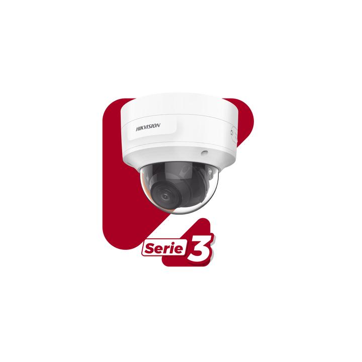 Domo IP 8 Megapixel (4K) / Lente Mot. 2.7 a 13.5 mm / 40 mts IR EXIR / Exterior IP66 / IK10 / DARKFIGHTER / Audio y